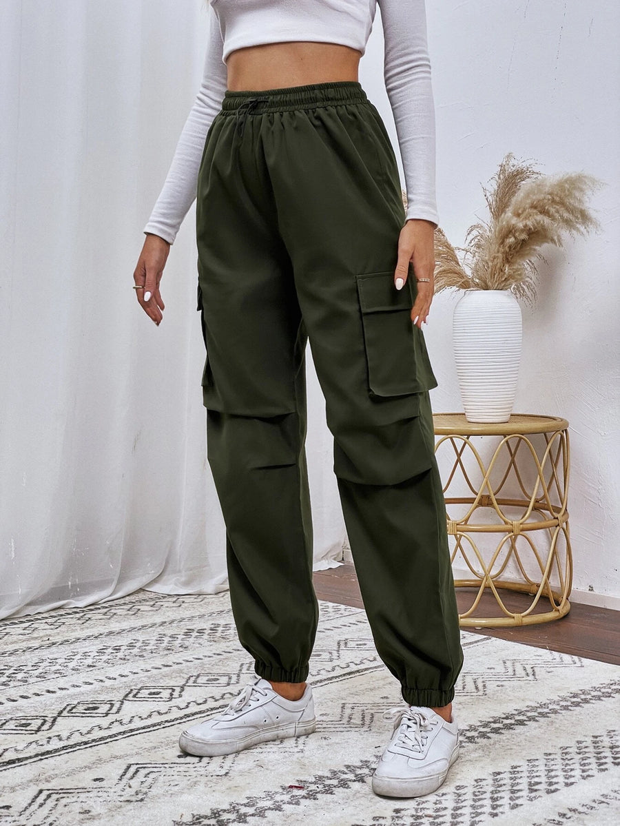 A Different Silhouette for Your Favorite Cargo Pants | Glamour